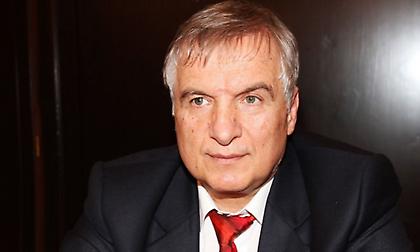 Δημητρίου: «Πρότασή μας τέσσερις Έλληνες σε κάθε 11άδα»