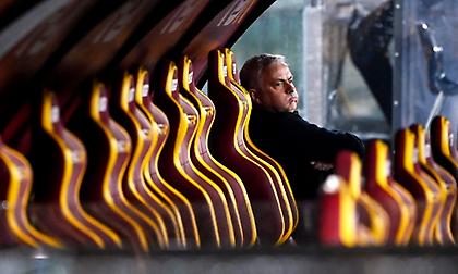 Ρόμα: Τέσσερις παίκτες θετικοί στον Covid-19, με εννιά απουσίες κόντρα στη Βερόνα