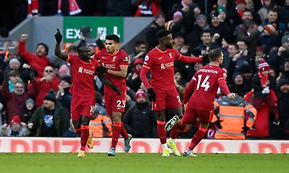 Συνέχισε την… παράδοση με Νόριτς η Λίβερπουλ του Τσιμίκα - Αγχωτικές νίκες για Τσέλσι, Άρσεναλ