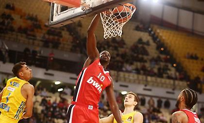 Κοινή διάθεση Ολυμπιακού-Φαλ για νέο συμβόλαιο