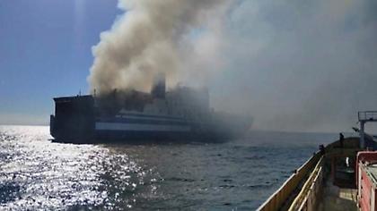 Euroferry Olympia: Πλάνα από τις πυροσβεστικές επιχειρήσεις στο εσωτερικό του μοιραίου πλοίου