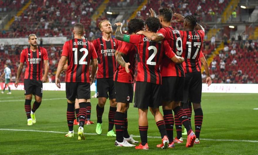 Μίλαν: Τα λένε με τη διοίκηση για πριμ