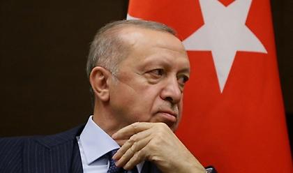 Ερντογάν σε Πούτιν: H Τουρκία δεν θα αναγνωρίσει μέτρα που πλήττουν την ακεραιότητα της Ουκρανίας