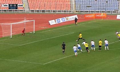 Σόκαρε τον Ηρακλή η Αναγέννηση Καρδίτσας: Αποβολή στο 2' και 0-1 με πέναλτι!