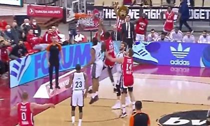 Διέλυσε την μπασκέτα της Αρμάνι ο Φαλ!