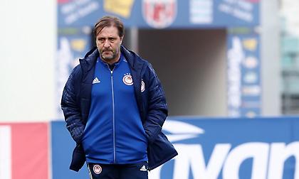 Μαρτίνς: «Πιστεύω πολύ ότι θα προκριθούμε»