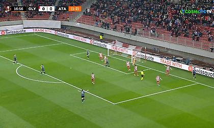 Επιβλητικός Παπασταθόπουλος, έκοψε με υπέροχο τάκλιν τον Μαλινόφσκι