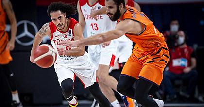 Με Λάρκιν και Μαχμούτογλου η δωδεκάδα της Τουρκίας κόντρα στην Ελλάδα