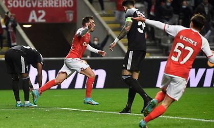 Δεν έφτασε ο τρομερός Αθανασιάδης στη Σέριφ, στους «16» η Μπράγκα