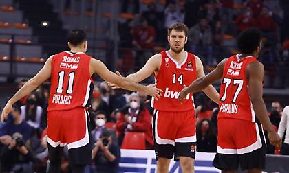 Ο κόουτς της εξέδρας: Οι τρεις πρωταγωνιστές, η άμυνα και το refuse to lose