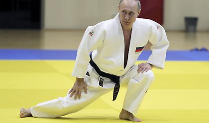 Η Διεθνής Ομοσπονδία Τζούντο απέβαλε τον Βλαντιμίρ Πούτιν από επίτιμο πρόεδρο και πρεσβευτή
