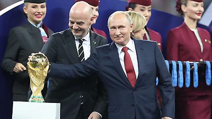 Η FIFA απαγορεύει τον εθνικό ύμνο και τη σημαία της Ρωσίας από τους διεθνείς της αγώνες!