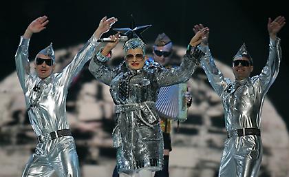Πρώην διαγωνιζόμενος Ουκρανίας στη Eurovision: «Πούτιν, αυτοκτόνα σαν τον Χίτλερ!»