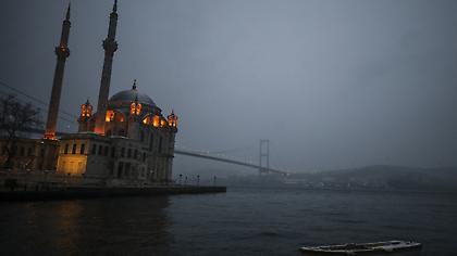 Η Τουρκία «έκλεισε» τα Στενά του Βοσπόρου για τα ρωσικά πλοία