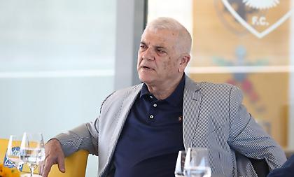 Στα Σπάτα ο Μελισσανίδης μετά την απομάκρυνση Γιαννίκη