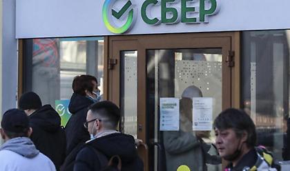 Με την «πλάτη στον τοίχο» η ρωσική οικονομία μετά τις κυρώσεις-Κόστος 10 δισ. δολαρίων τη μέρα