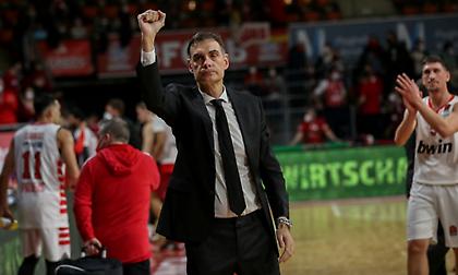 Μπαρτζώκας: «Συγκροτημένη αμυντική εμφάνιση στο δεύτερο μέρος»