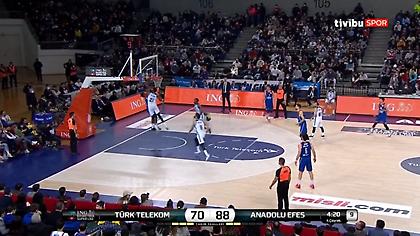 Εντυπωσιακή τάπα του Έλις στον Μπομπουά!