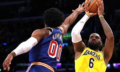 ΛεΜπρόν: Ακμαίος αν και στα 37 του!