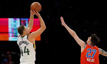 Ο Μπογκντάνοβιτς έσπασε τα κοντέρ και ξεπέρασε και τον Κάρι