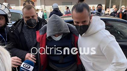 Απολογείται την Τρίτη ο «μακελάρης» της Ανδραβίδας - «Γιατί τα παιδιά;» του φώναζε ο κόσμος