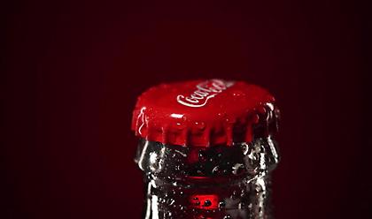Η Coca-Cola Company αναστέλλει τις δραστηριότητες της στη Ρωσία