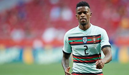 Έντονη ανησυχία για Σάντος: Εξαιρετικά αμφίβολοι τρεις μπακ για το ματς με Τουρκία