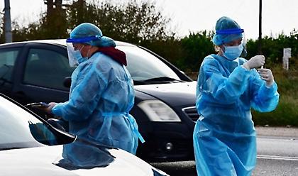 Στα 21.121 τα νέα κρούσματα-54 νεκροί-365 διασωληνωμένοι