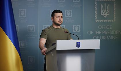 Πυρά Ζελένσκι κατά ΝΑΤΟ: Η συμμαχία δε λειτουργεί σωστά - Οι βομβαρδισμοί δε μας σπάνε