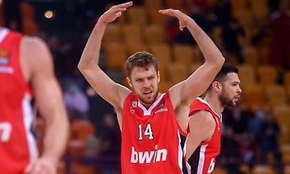 Ζέρβας: «Κανονικός Ολυμπιακός δεν θα έχει πρόβλημα με Άλμπα - Ρεαλιστικός στόχος η τρίτη θέση»