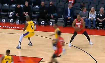 «Έστειλε» εκτός γηπέδου ο Γκόρντον... τον ΛεΜπρόν