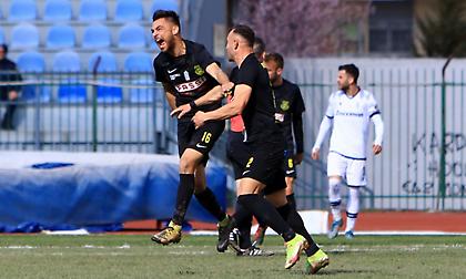 Τρίτωσε το… καλό για την Αναγέννηση, «καθάρισε» και τον ΠΑΟΚ Β'