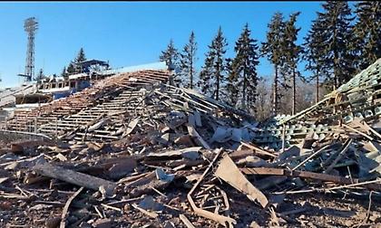 Καταστράφηκε από βομβαρδισμούς το γήπεδο της Ντέσνα