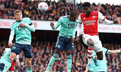 Προβάδισμα για την Άρσεναλ με τον Πάρτεϊ
