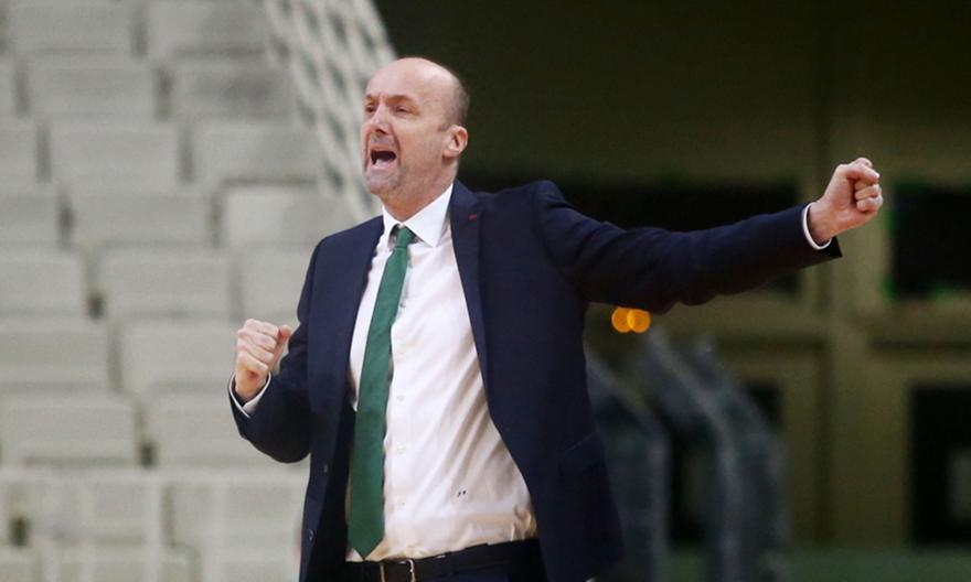 Ζντοβτς: «Ελπίζω να μην… κοιμηθεί καλά πριν από το παιχνίδι ο Σλούκας»