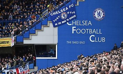 Η βρετανική κυβέρνηση τα «χώνει» στους οπαδούς της Τσέλσι για τη στήριξη στον Αμπράμοβιτς!