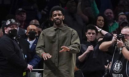 Πρόστιμο 50.000 δολάρια στους Νετς επειδή επέτρεψαν στον ανεμβολίαστο Ίρβινγκ να μπει στα αποδυτήρια