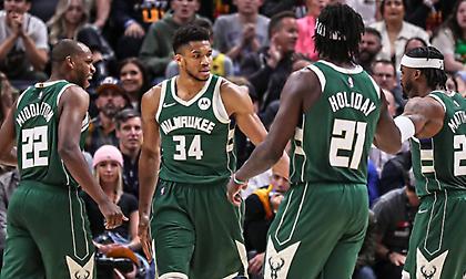 Έδειξαν τα δόντια τους Μπακς και Γιάννης αλώνοντας την Γιούτα