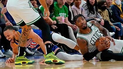 Ανακούφιση! Γλίτωσε τη ρήξη χιαστού ο Κάρι, έχει υποστεί κάκωση