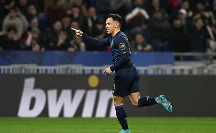 Άντεξε και τσέκαρε το εισιτήριο η Λιόν!