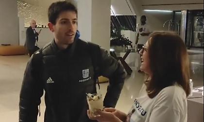 Με «happy birthday» η εορταστική υποδοχή του χρυσού Τεντόγλου στο ξενοδοχείο!