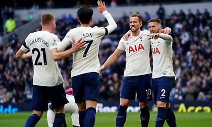 Βήμα τετράδας με τριάρα για την Τότεναμ