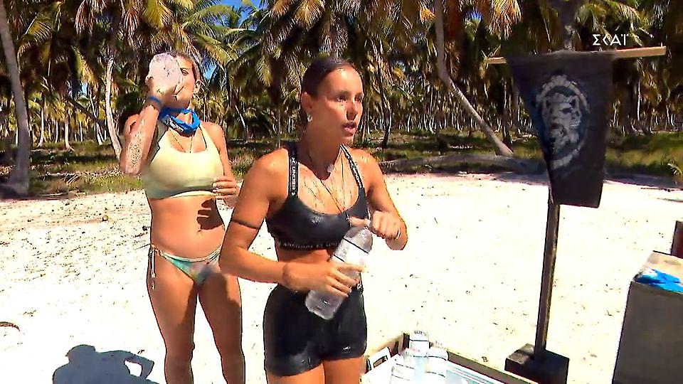 Survivor: Έξω φρενών η Σοφιάννα με την Ασημίνα κλωτσά τον πάγκο