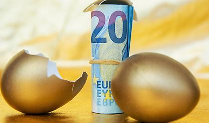 Δώρο Πάσχα: Πότε καταβάλλεται και πώς υπολογίζεται