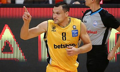 Δικαίωσε και τον Ματσιούλις η FIBA - Στα 19 BAN η ΑΕΚ