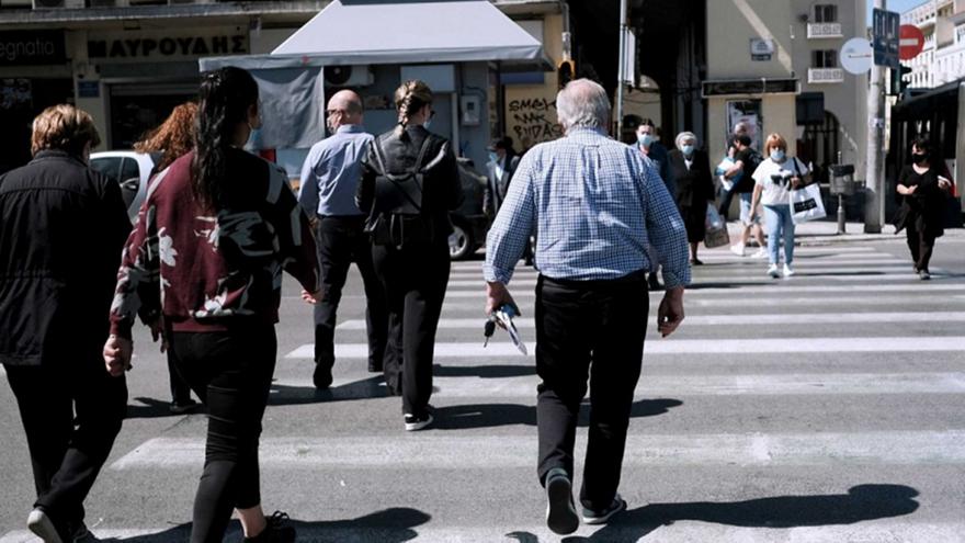 Κορωνοϊός: 22107 κρούσματα- 42 νεκροί- 344 διασωληνωμένοι