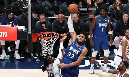 NBA Top 10: Τους πήρε παραμάζωμα ο Τάουνς