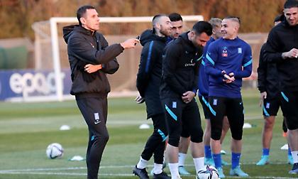 Ταμπάκος: «Ο Πογέτ θέλει νίκες και στα φιλικά της Εθνικής - Αυτά τα δεδομένα για την 11αδα»