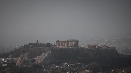 Αλλάζει ο καιρός, ασθενείς βροχές και μεταφορά αφρικανικής σκόνης