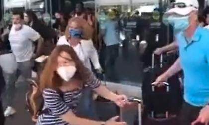 Πανικός σε αεροδρόμιο στο Μεξικό λόγω δυνατών θορύβων: «Δεν υπήρξαν πυροβολισμοί», λένε οι αρχές